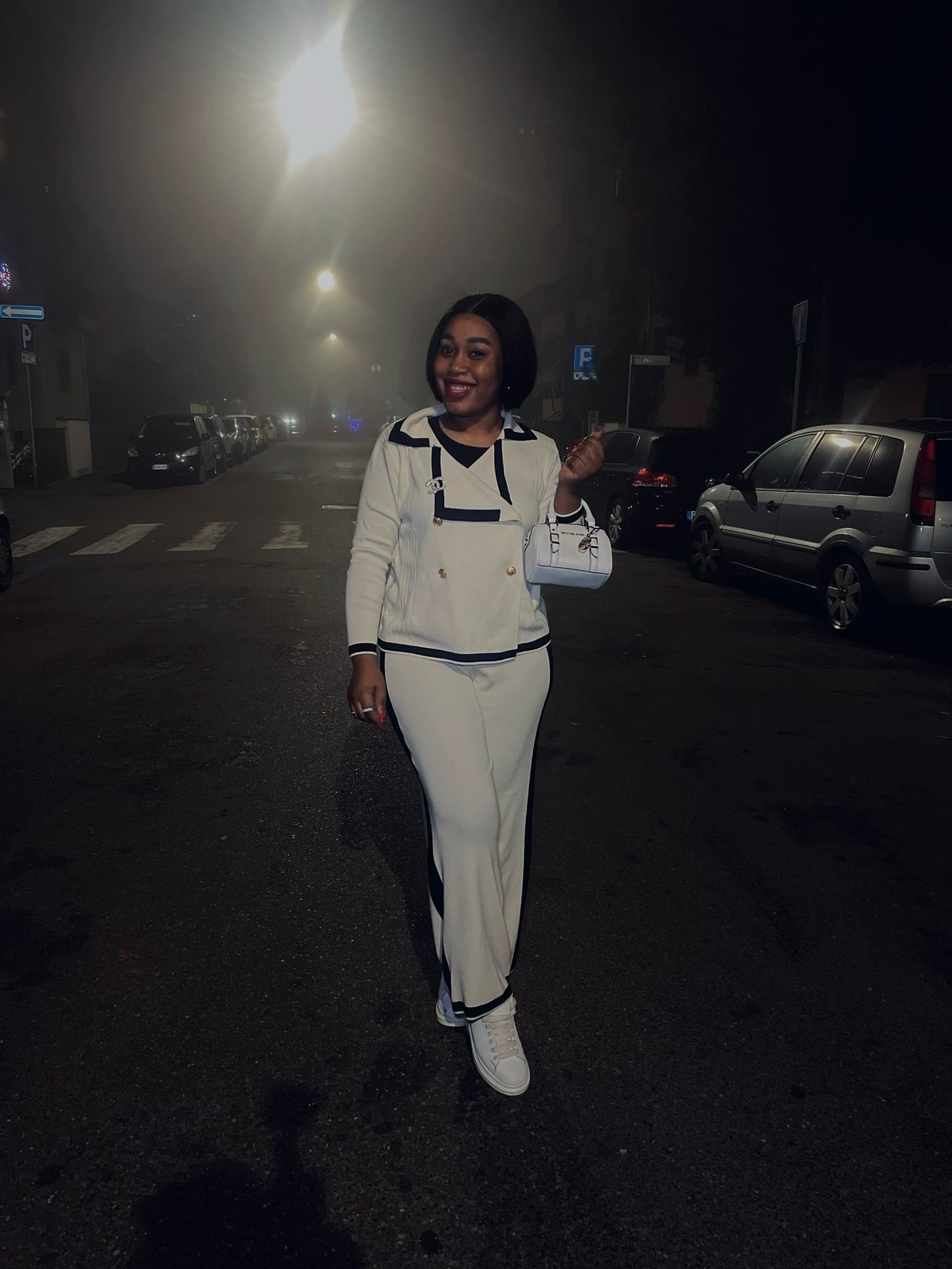 Sheila’s Pretty Black and White set