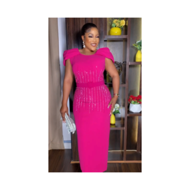 Classy Queens look pinky Dress