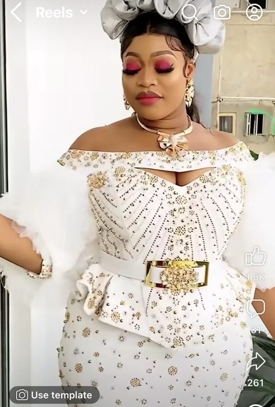 Queen lady’s stones dress set