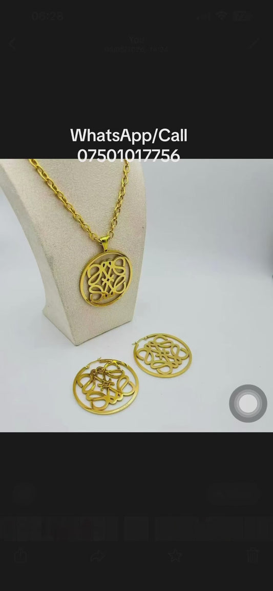 Necklace set